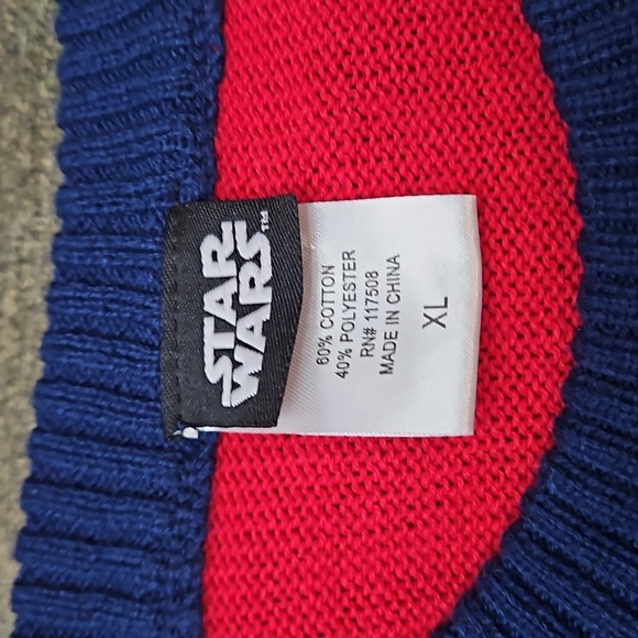 Star Wars Men's Christmas Sweater Baby Yoda Size XL Merriest in the Gala… - Picture 6 of 7